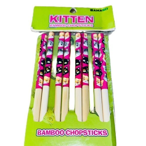 Set of 4 Reusable Eco-Friendly Bamboo Chopsticks w/ Cute Kittens Design Hot Pink - Picture 3 of 10